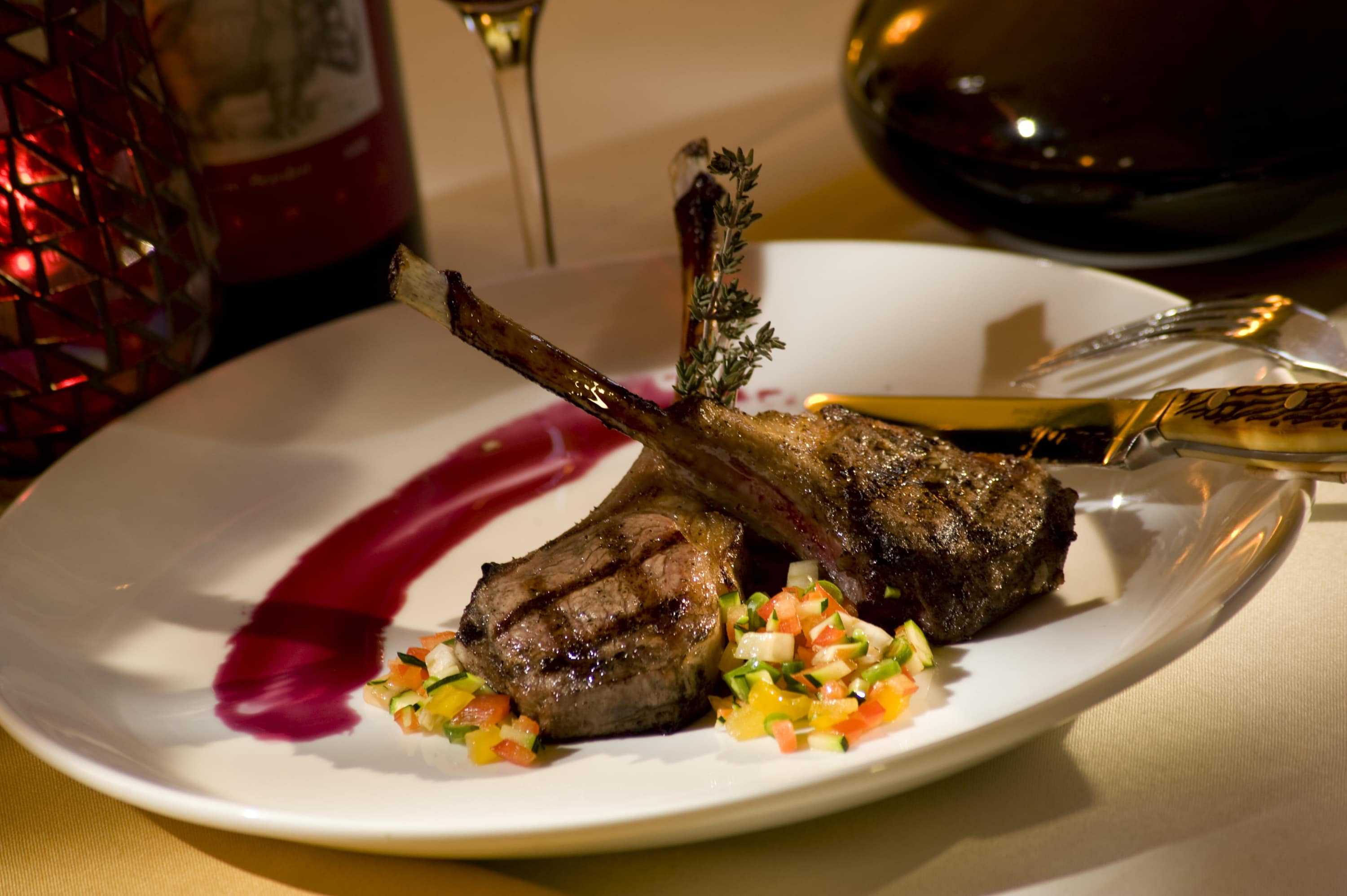 Essence Las Vegas >> Ferraro's Italian Restaurant & Wine Bar | Las Vegas, NV Essence Las Vegas >> Ferraro's Italian Restaurant & Wine Bar | Las Vegas, NV